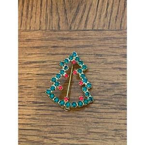 Vintage rhinestone green goldtone Christmas tree pin with red ornaments lights
